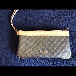 Budle set tote and wristlet